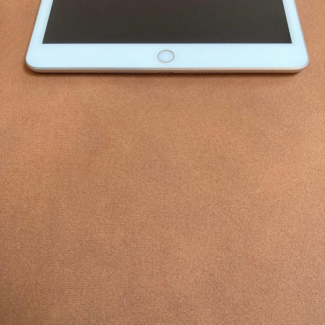 548【早い者勝ち】iPad8 第8世代 32GB SIMフリー☆