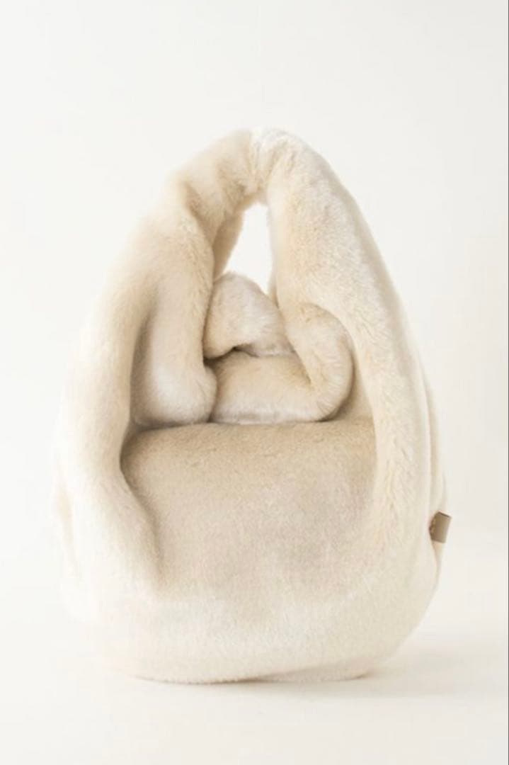 ebagos エバゴス エコファードレープバッグ