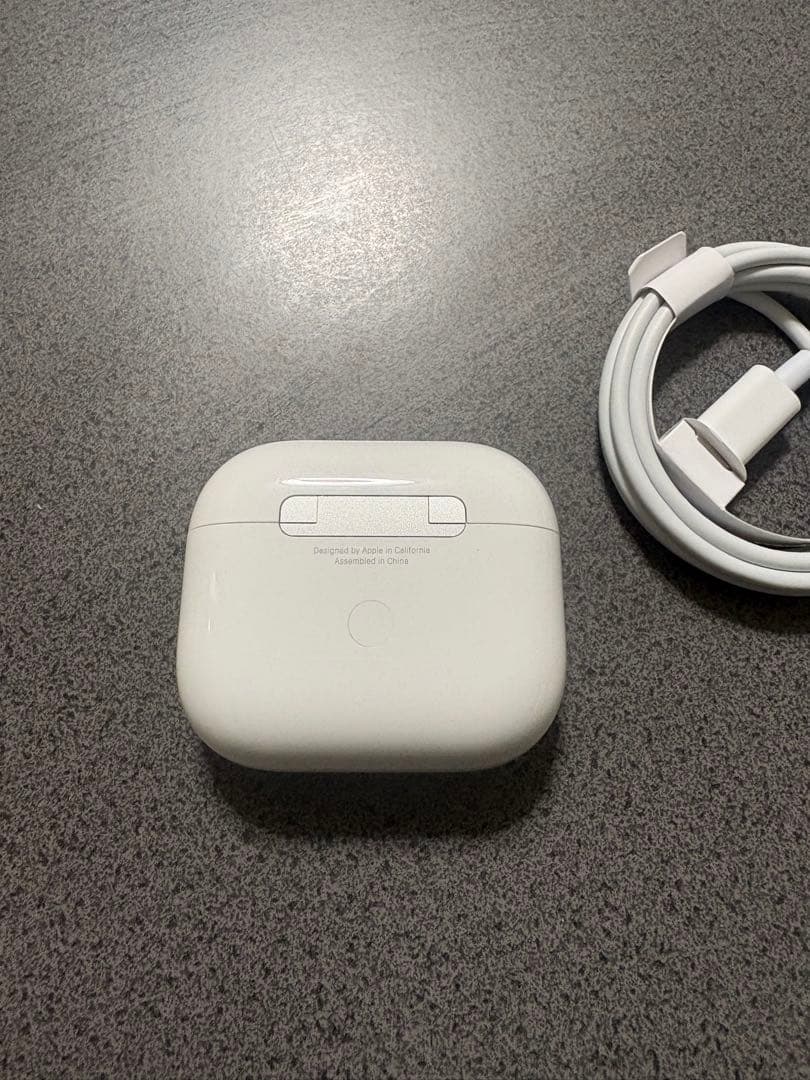 Apple AirPods (第３世代) 箱無し　ほぼ新品