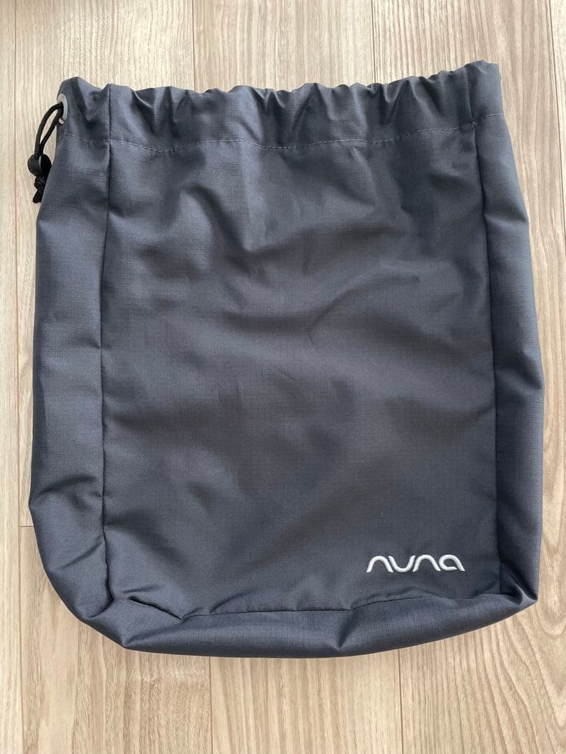 NUNA 抱っこ紐 新生児〜36ヶ月　CUDL click キャビア