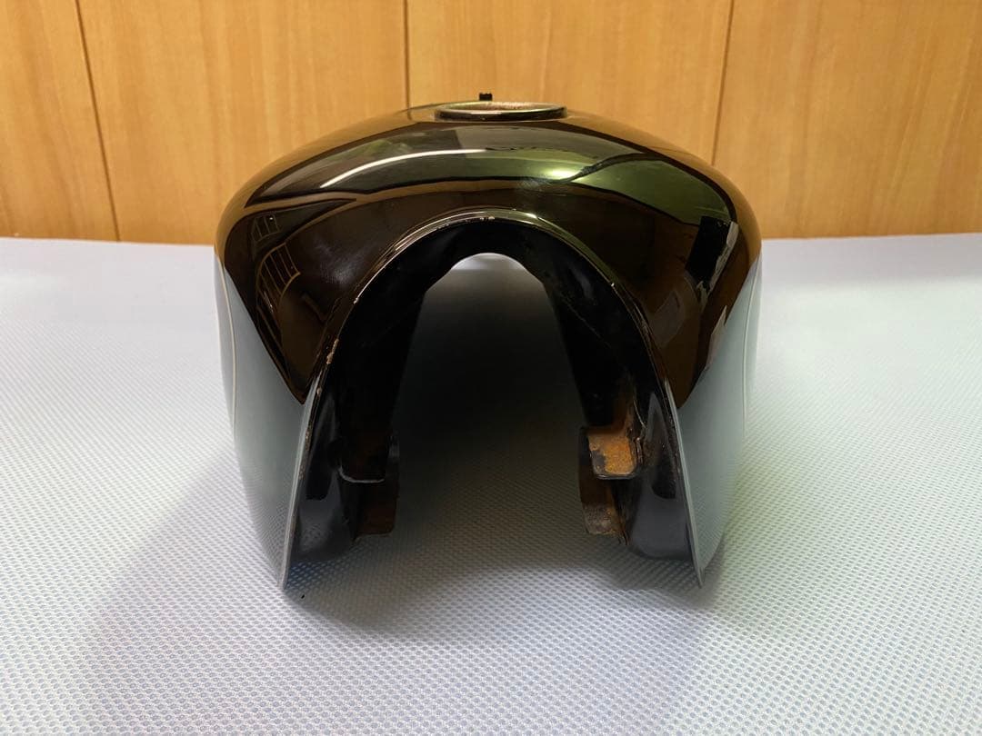 250TR 純正　フューエルタンク　黒　白　インジェクション　FI