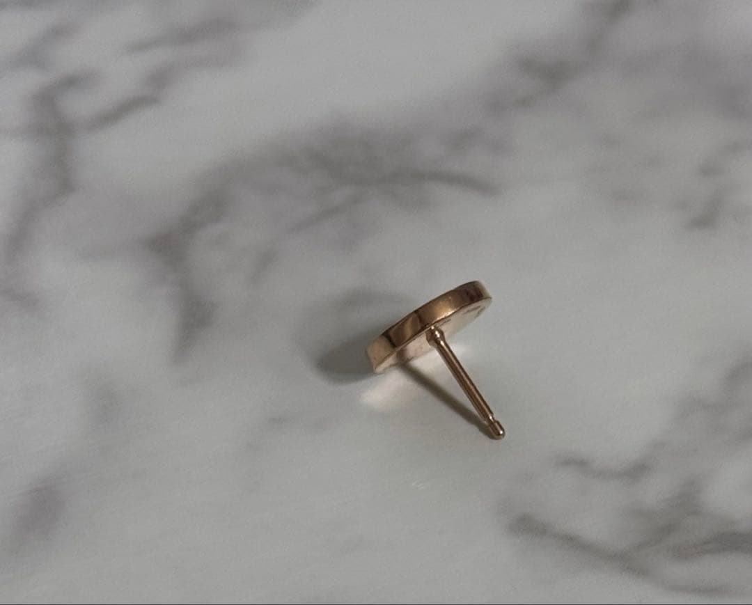 ブルガリ・ブルガリ シングルピアス k18 オニキス