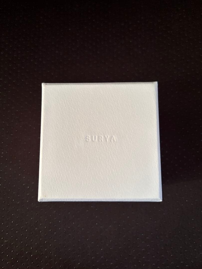 SURYA アイネックレス