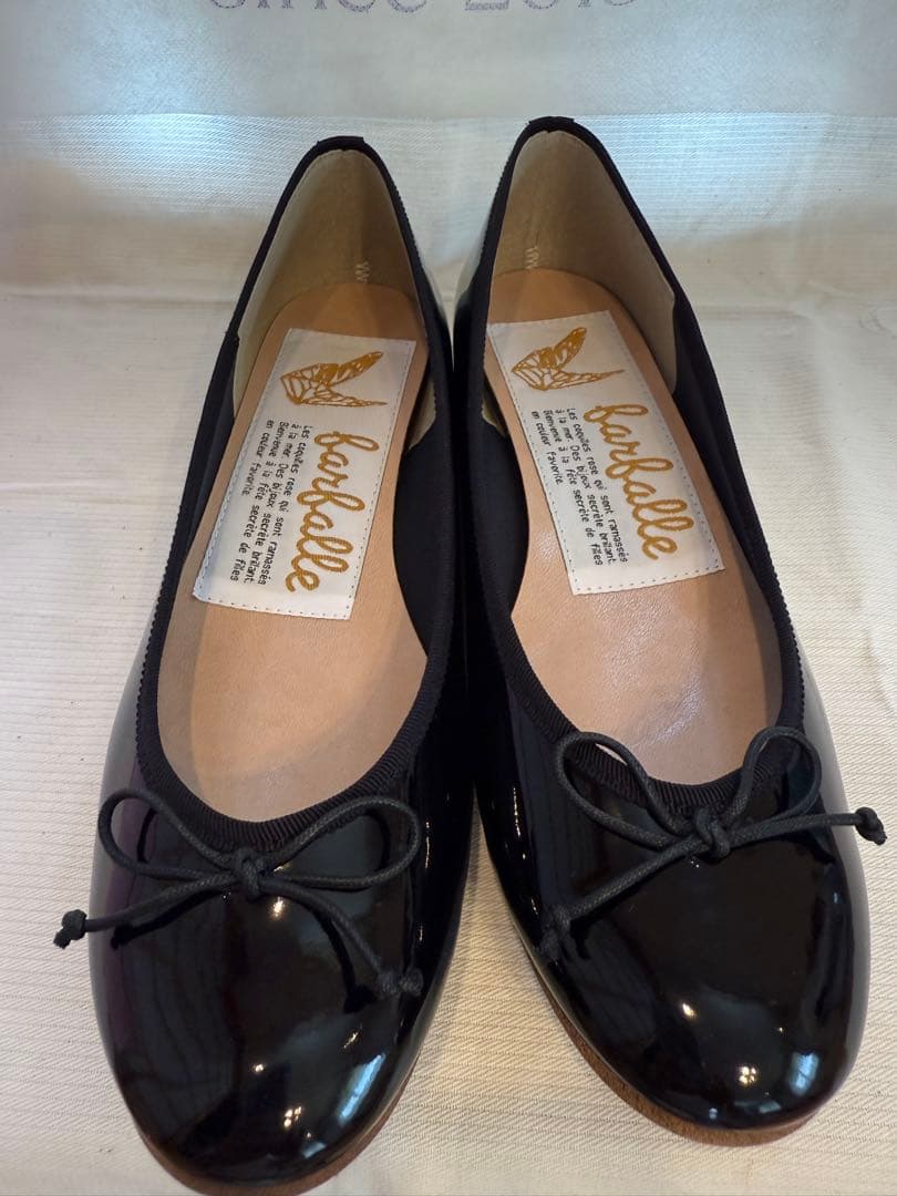 ✨美品✨barballe ファルファーレ エナメル パンプス 23cm
