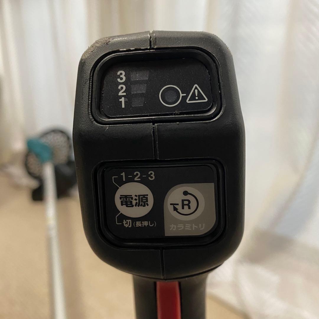 【美品】マキタ充電式草刈機MUR190SDST