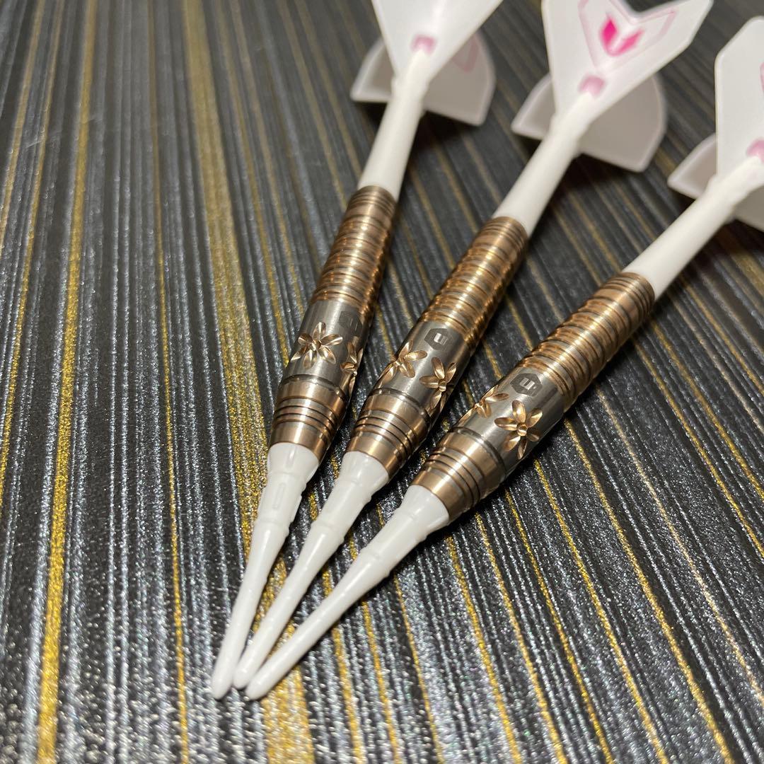 定価17000円 大人気モデル ソフトダーツ ペスカ 林 桃加 プロ UT