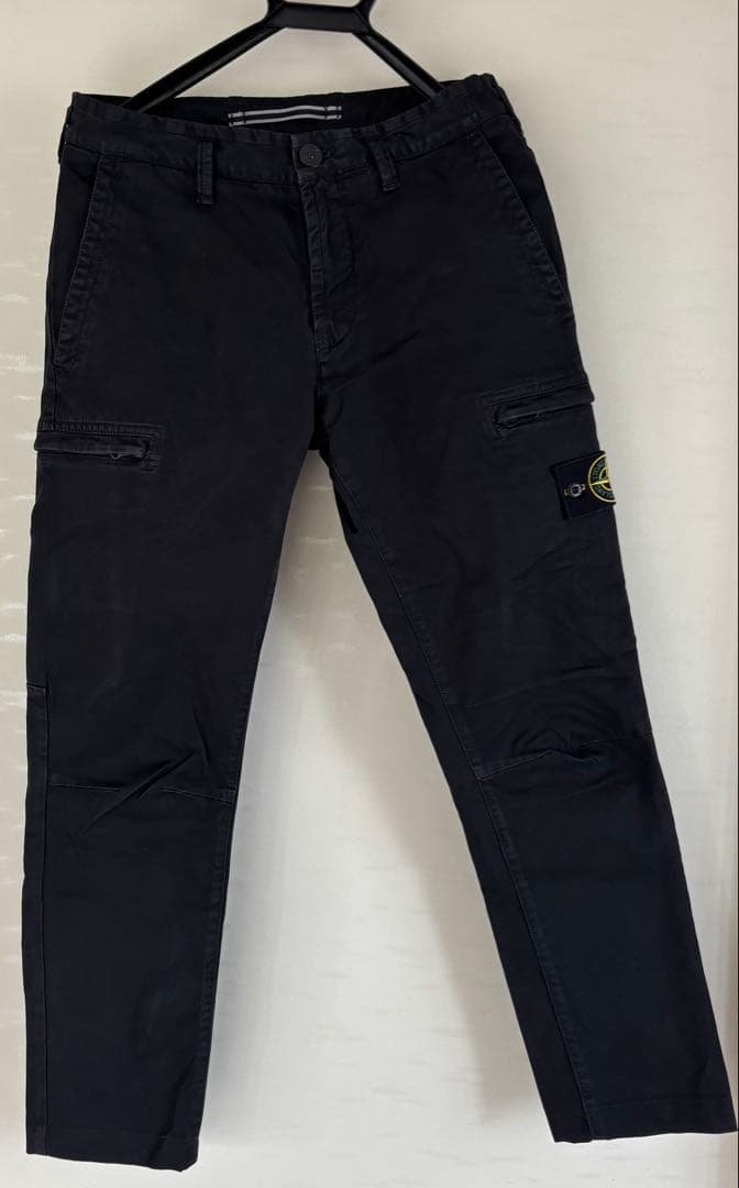 ストーンアイランド ブラックカーゴパンツ
