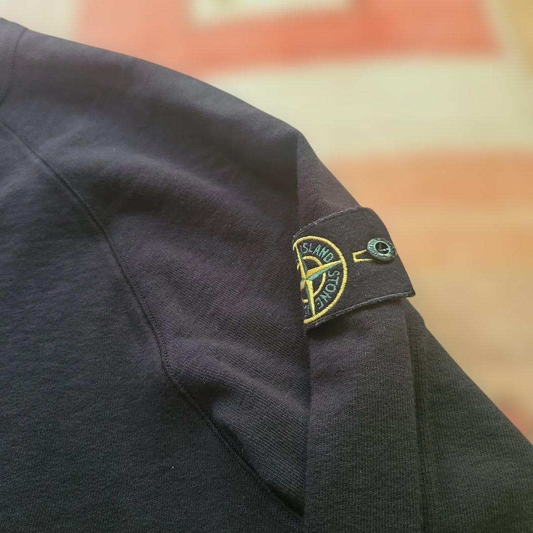 Stone  ストーンアイランド ブラッククルーネックトレーナー L