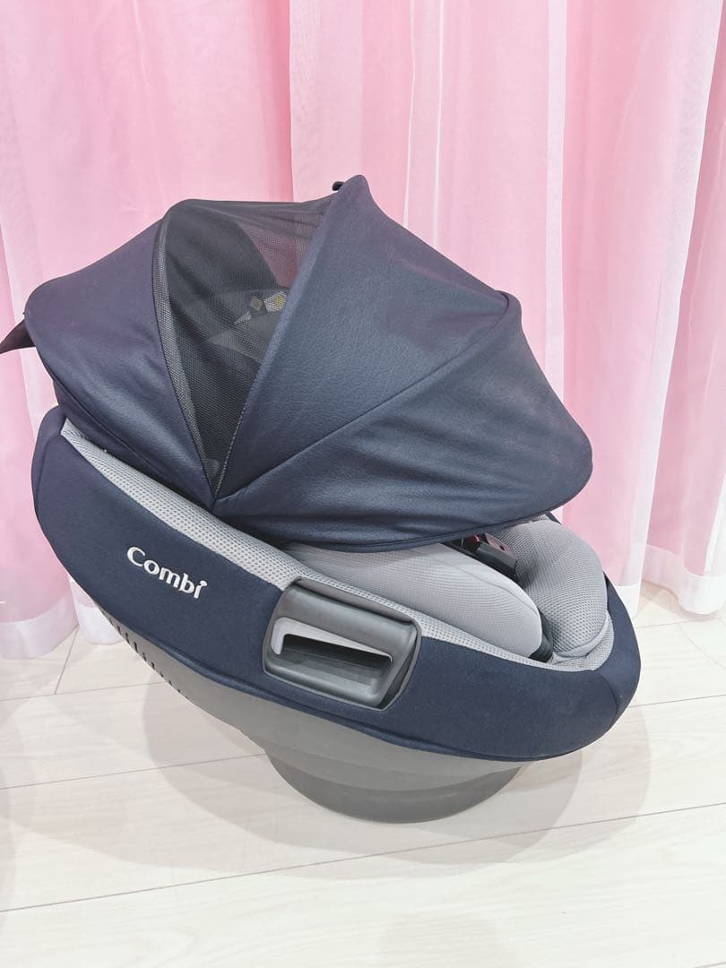 極美品 コンビ THE S Air ISOFIX エッグショック ZB-690