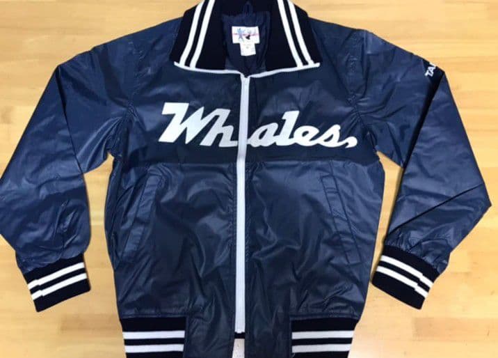 【希少】大洋ホエールズ ナイロンジャンパー 新品　Mサイズ