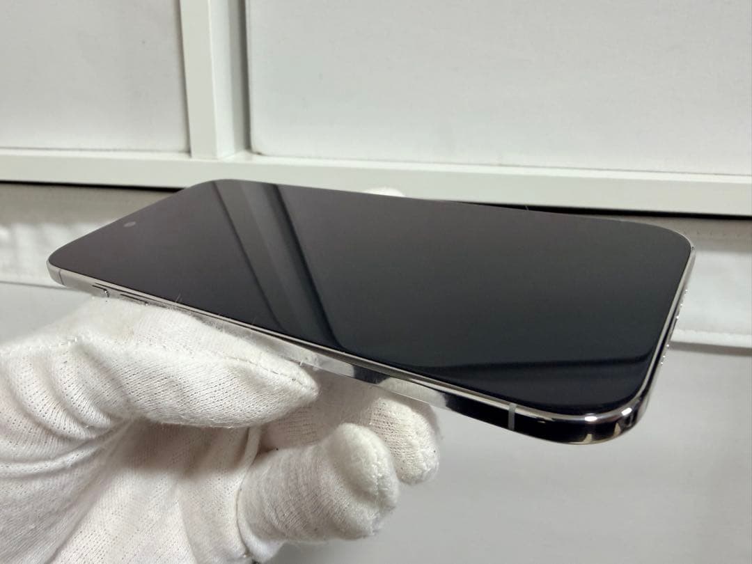 iPhone Air クラウドホワイト 256GB simフリー