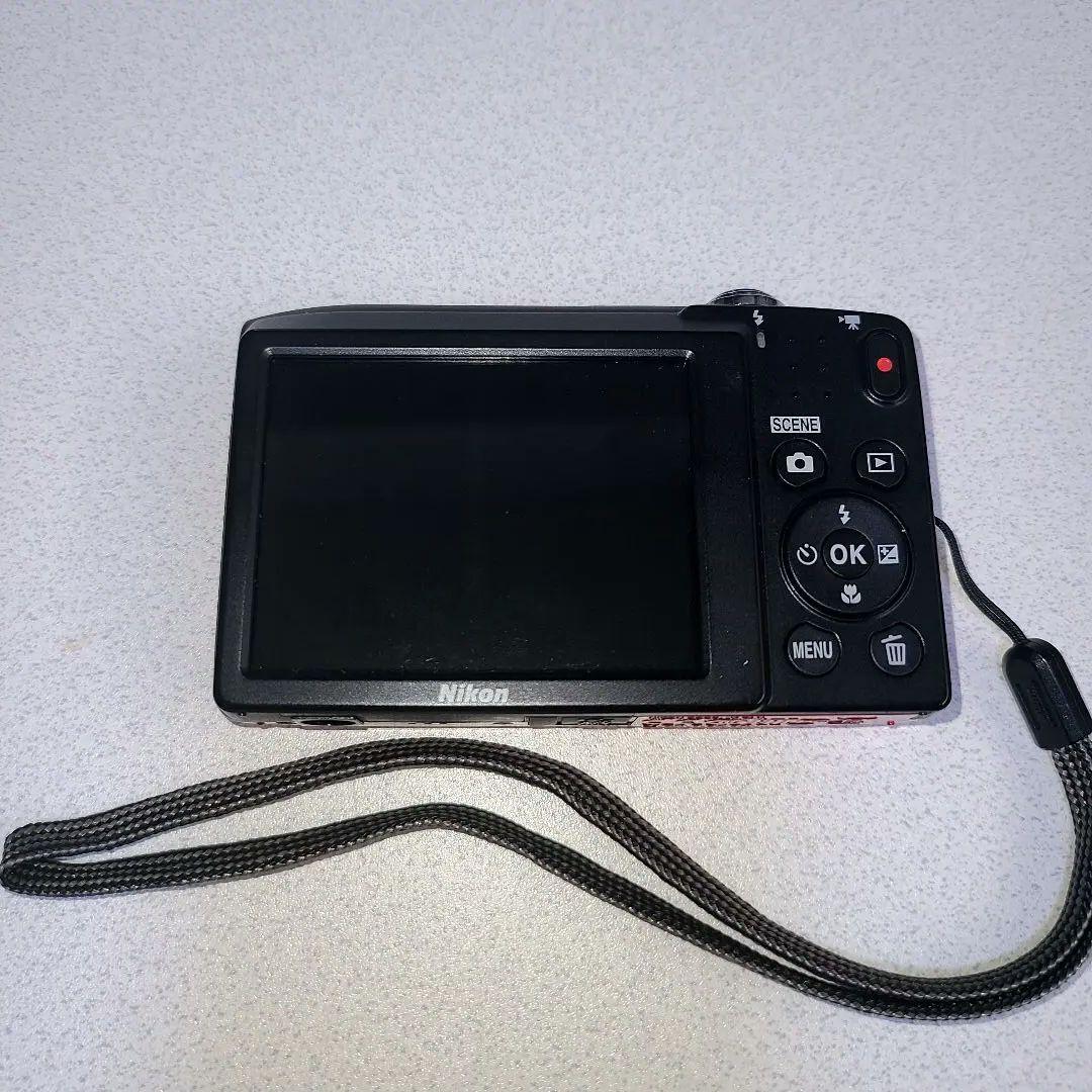 Nikon COOLPIX A100 レッド