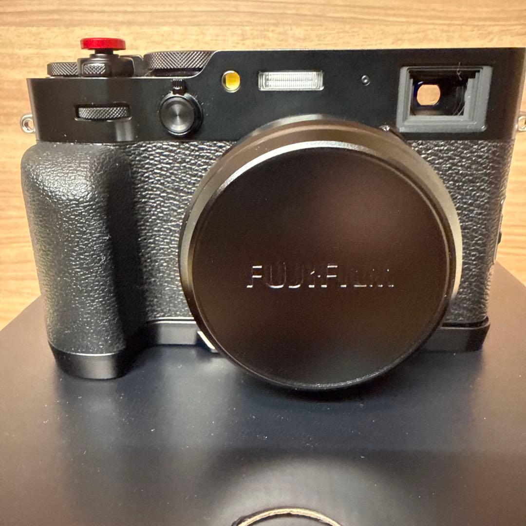 Fujifilm X100Ⅵ ブラック　おまけ付き