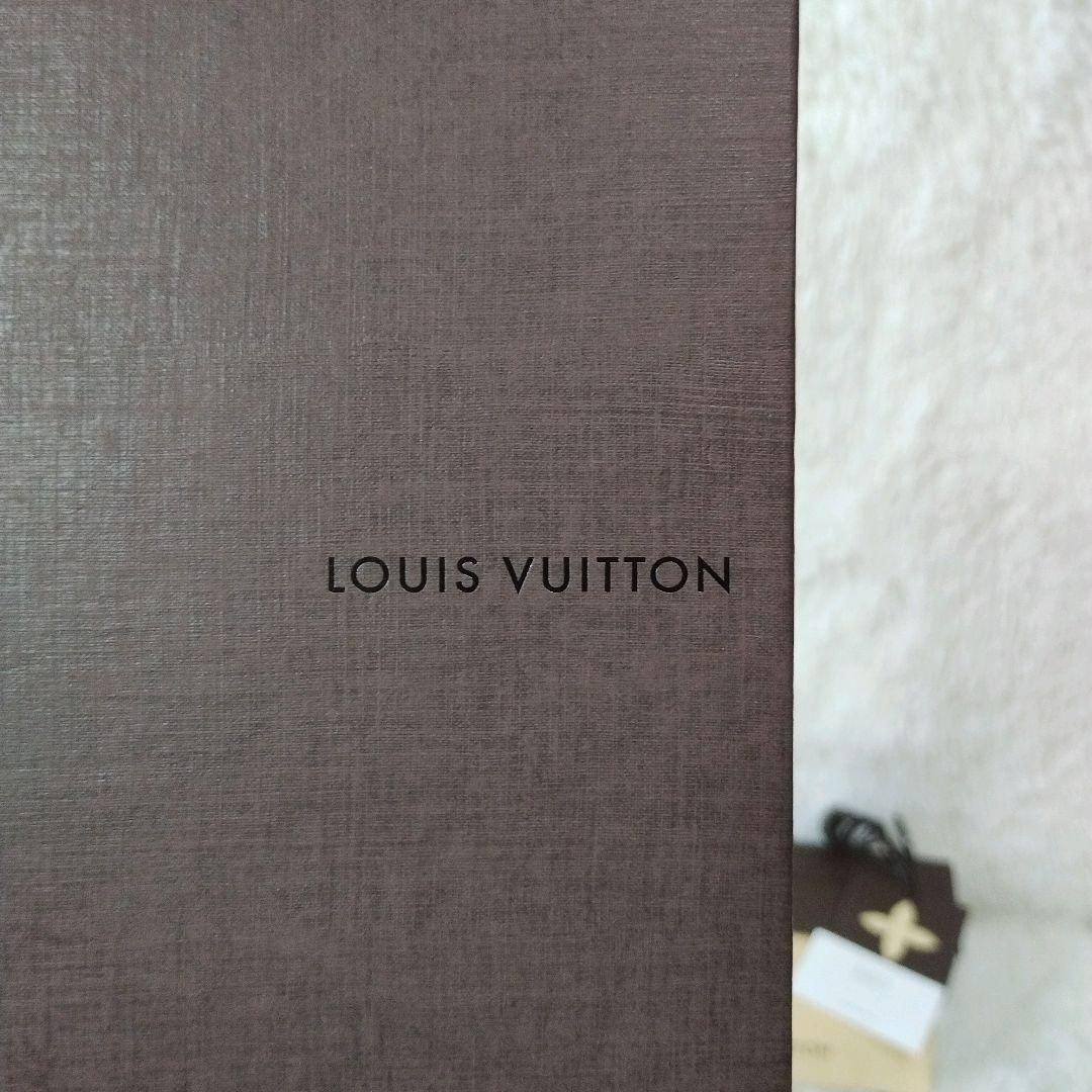 ヴィトン エピ ポルトフォイユ クレマンス ラウンド 長財布 ベージュ