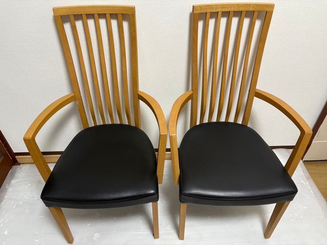 カリモク Chitano ダイニングチェア 肘付き 2脚セット　肘つき