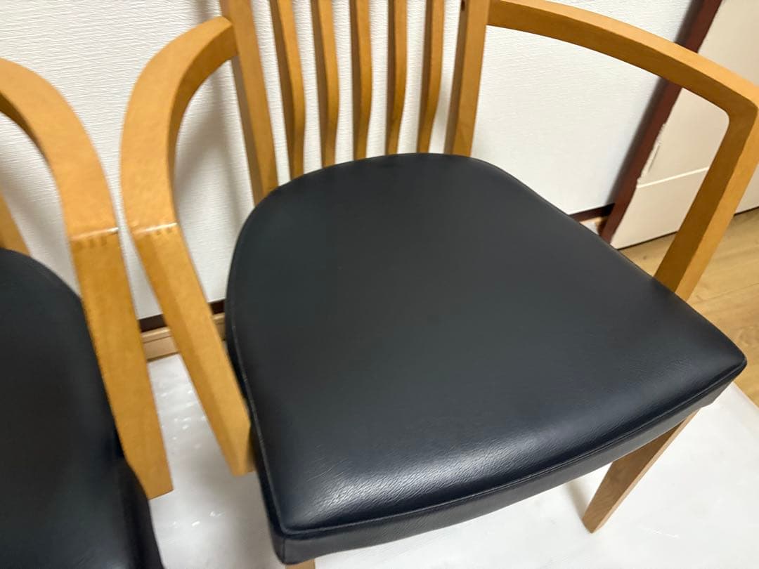 カリモク Chitano ダイニングチェア 肘付き 2脚セット　肘つき
