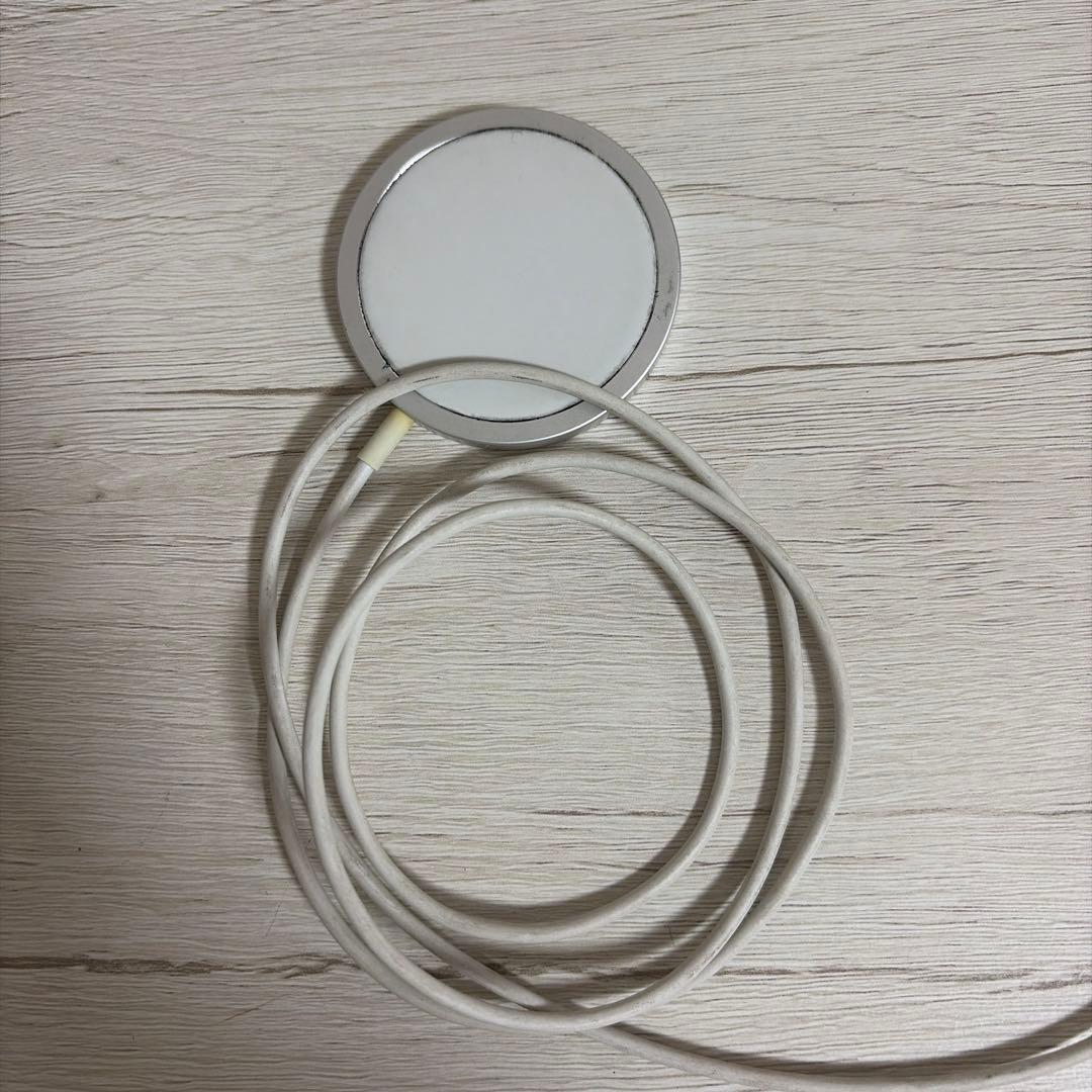 Apple iPhone 15 128GB ブラック　SIMフリー端末　要説明欄