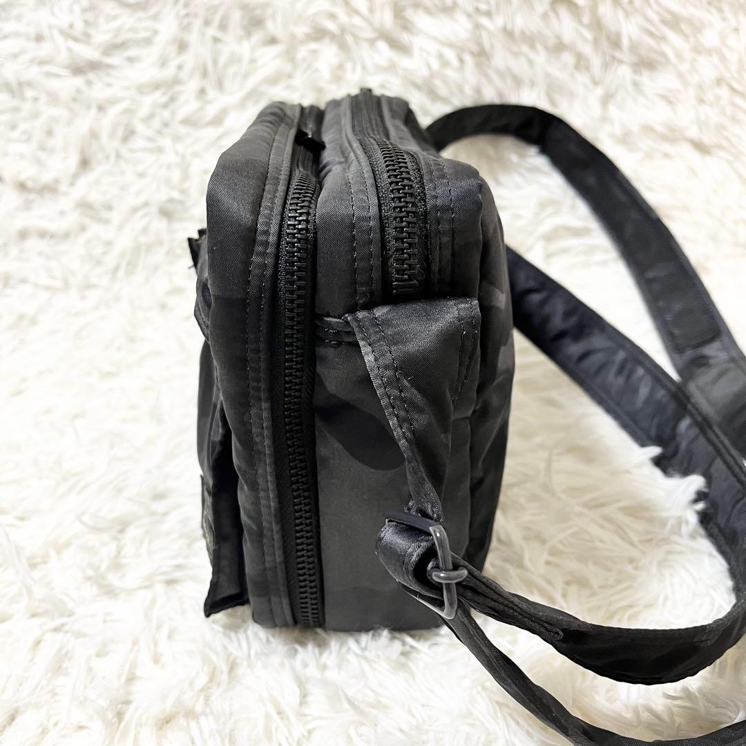 ✨極美品✨ポーター タンカー 30周年限定 ショルダーバッグ２層 迷彩