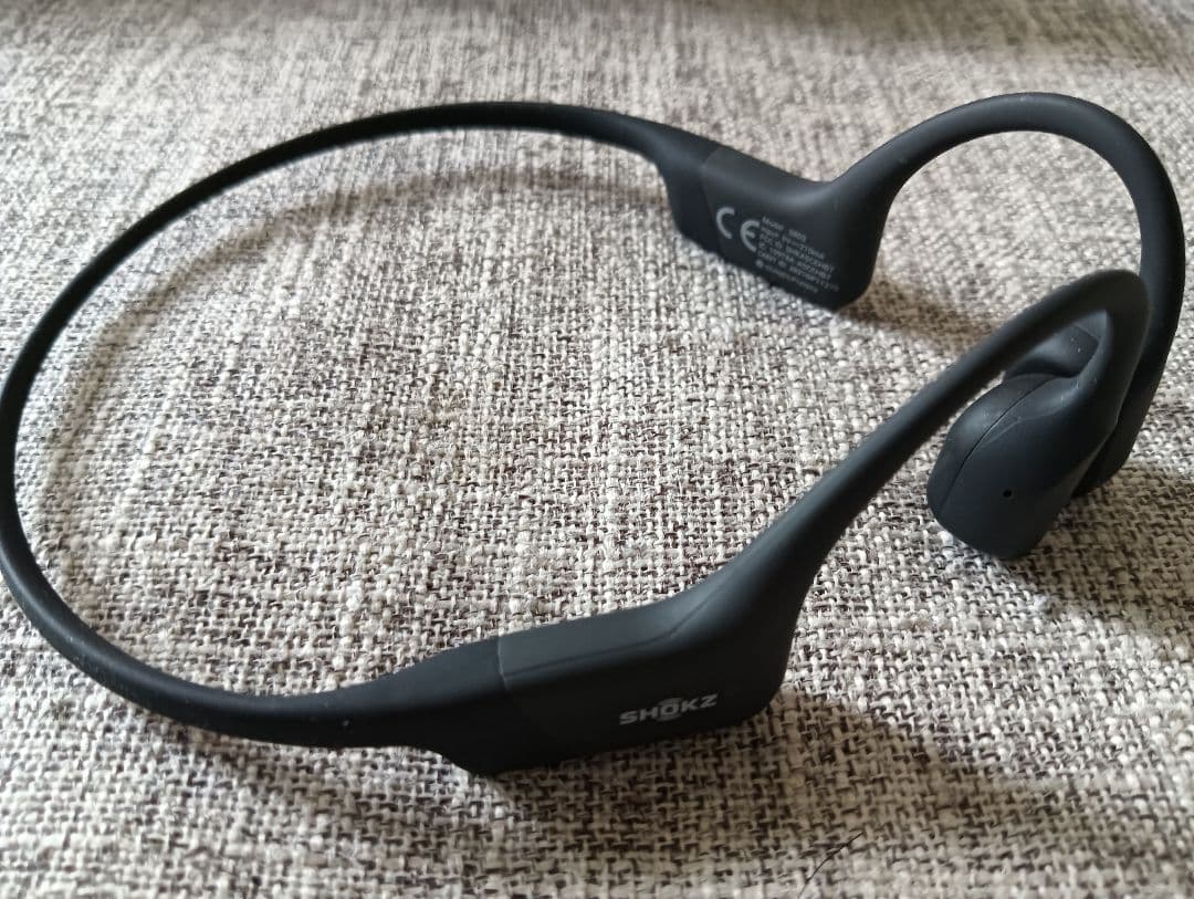 中古 Shokz ショックス 骨伝導イヤホン OpenRun S803
