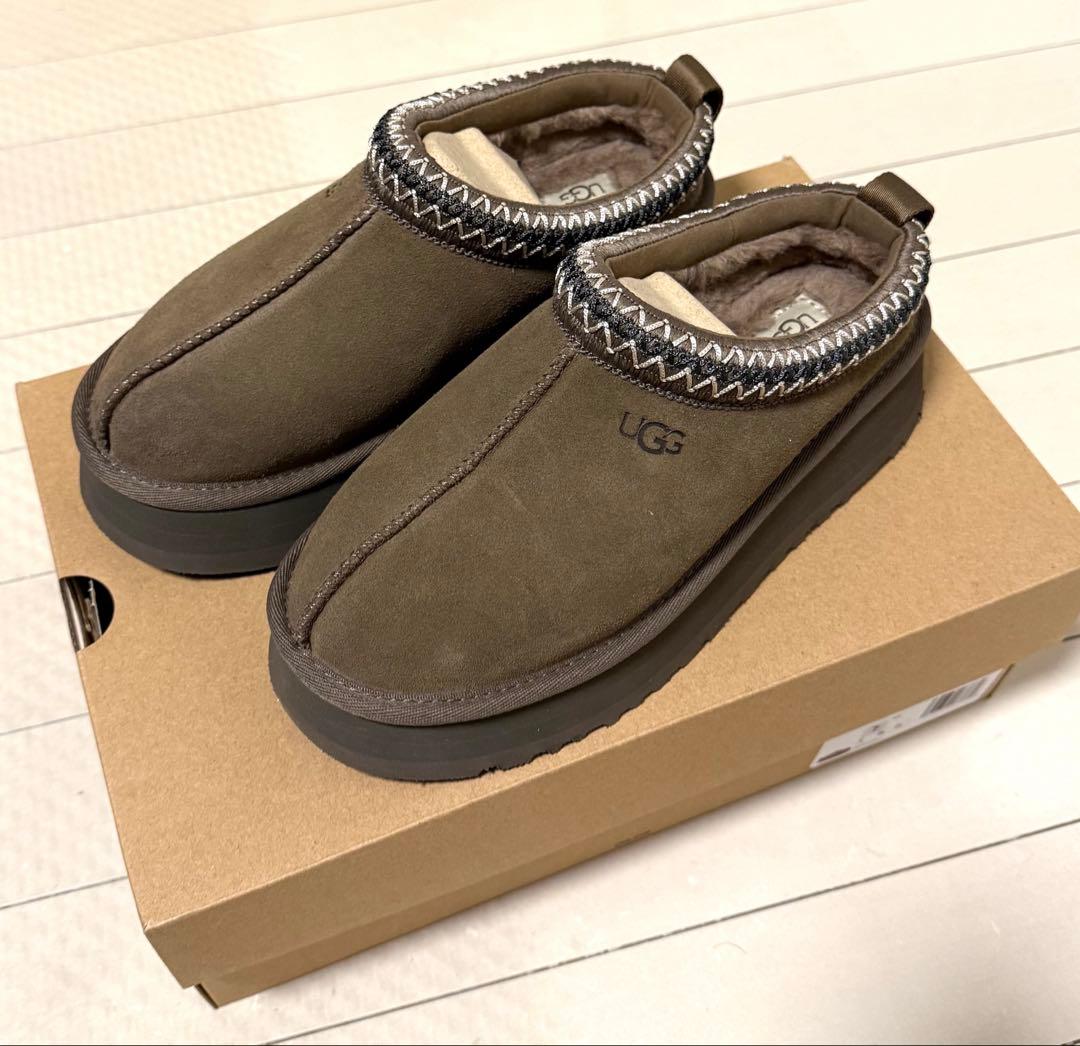 新品◻︎UGG タズTAZZ /BEAUTY＆YOUTH 24㎝