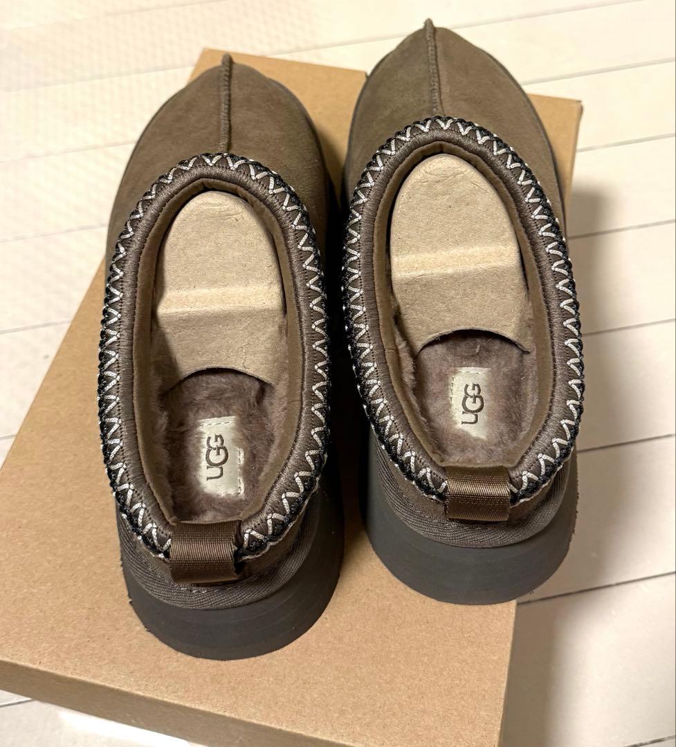 新品◻︎UGG タズTAZZ /BEAUTY＆YOUTH 24㎝