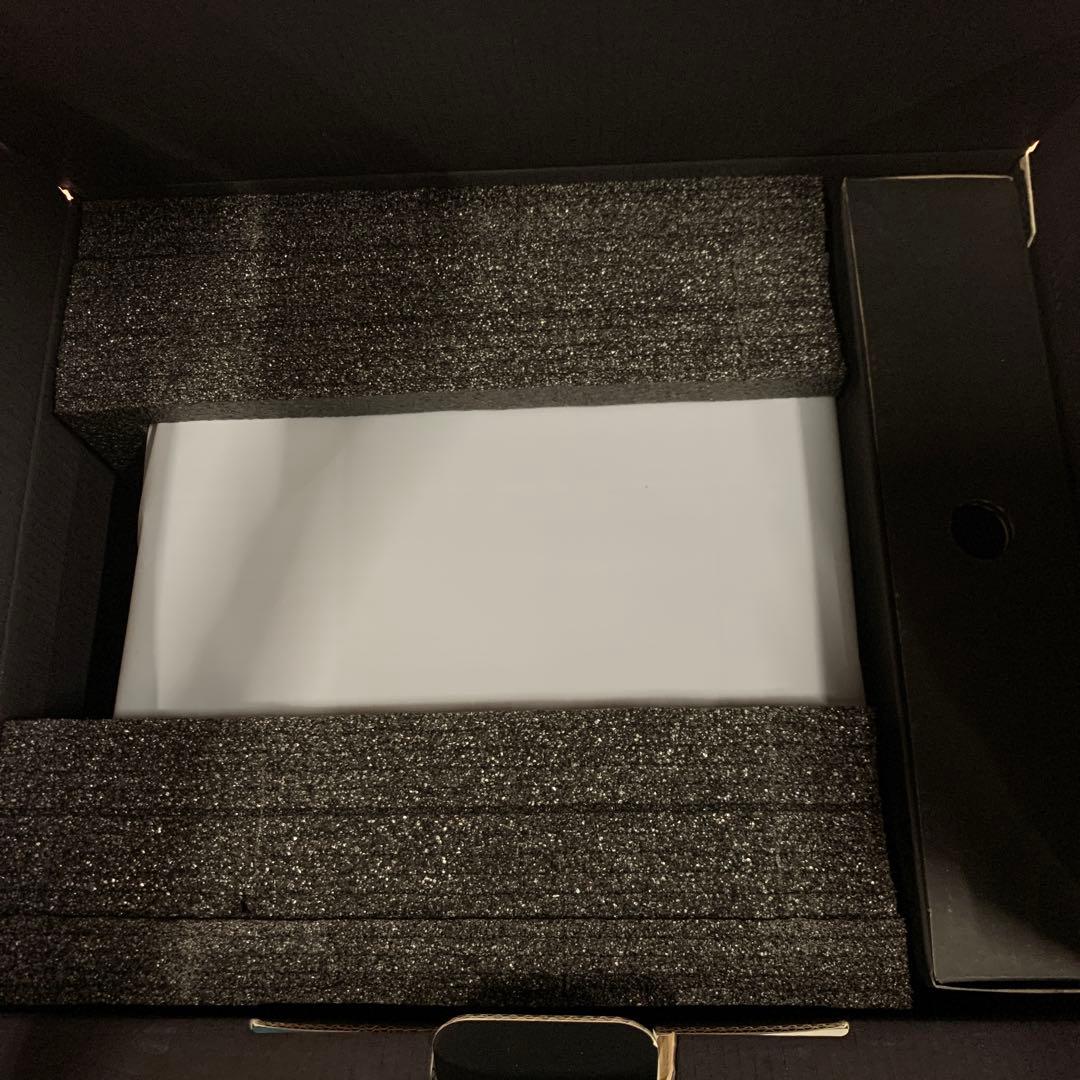 TERRAMASTER テラマスター　6-Bay Hybrid NAS