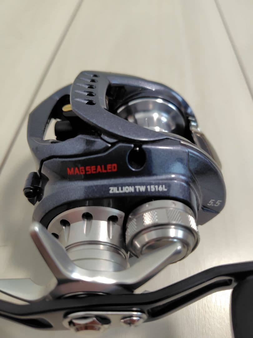 ダイワ　ジリオンTW　1516Ｌ　レフトハンドル