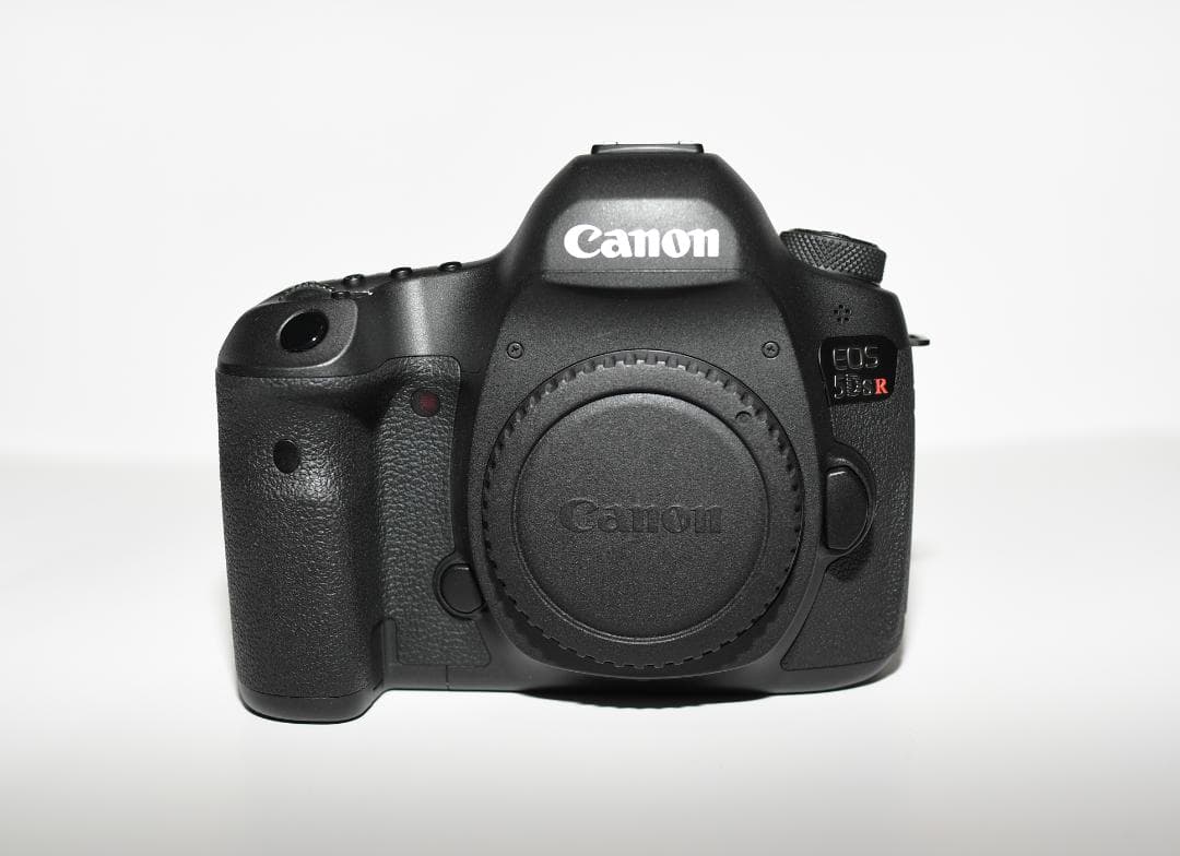 Canon EOS 5DS R 本体 EF20-35mm1:2.8レンズ