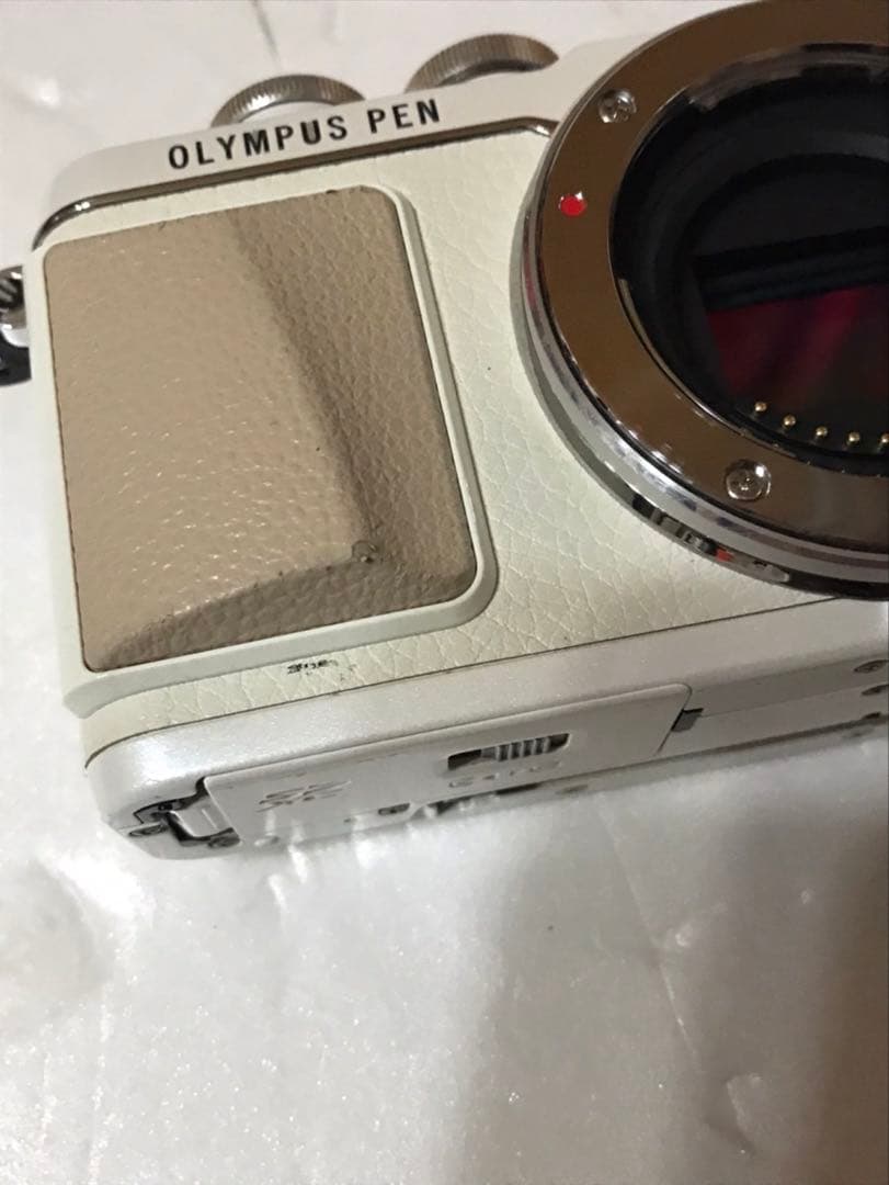オリンパス　E.PL7 PEN ボディ　動作品　難あり