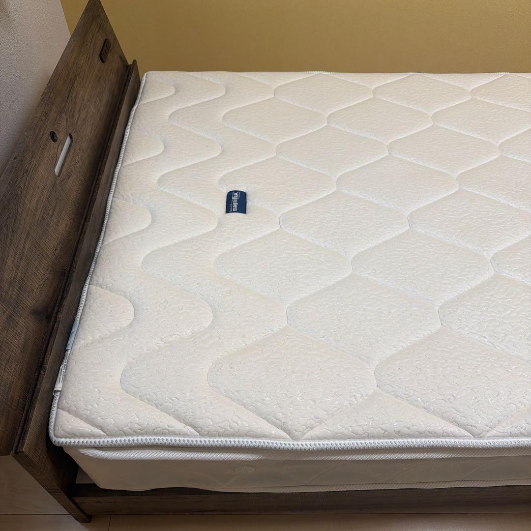 マニフレックス　エルゴトッパー　セミダブル