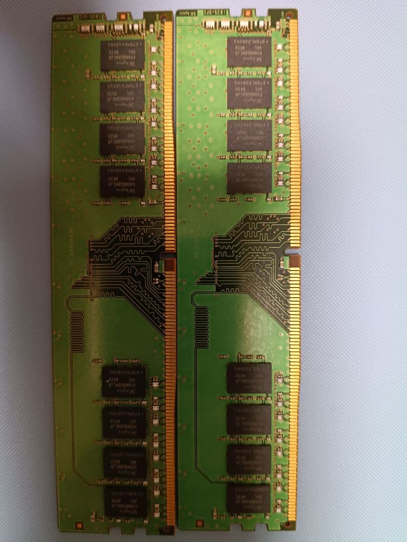 ​SK hynix DDR4-2666 8GB×2枚セット (計16GB)