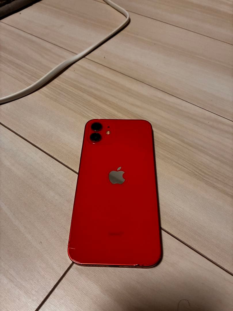 Apple iPhone 12 赤色 本体
