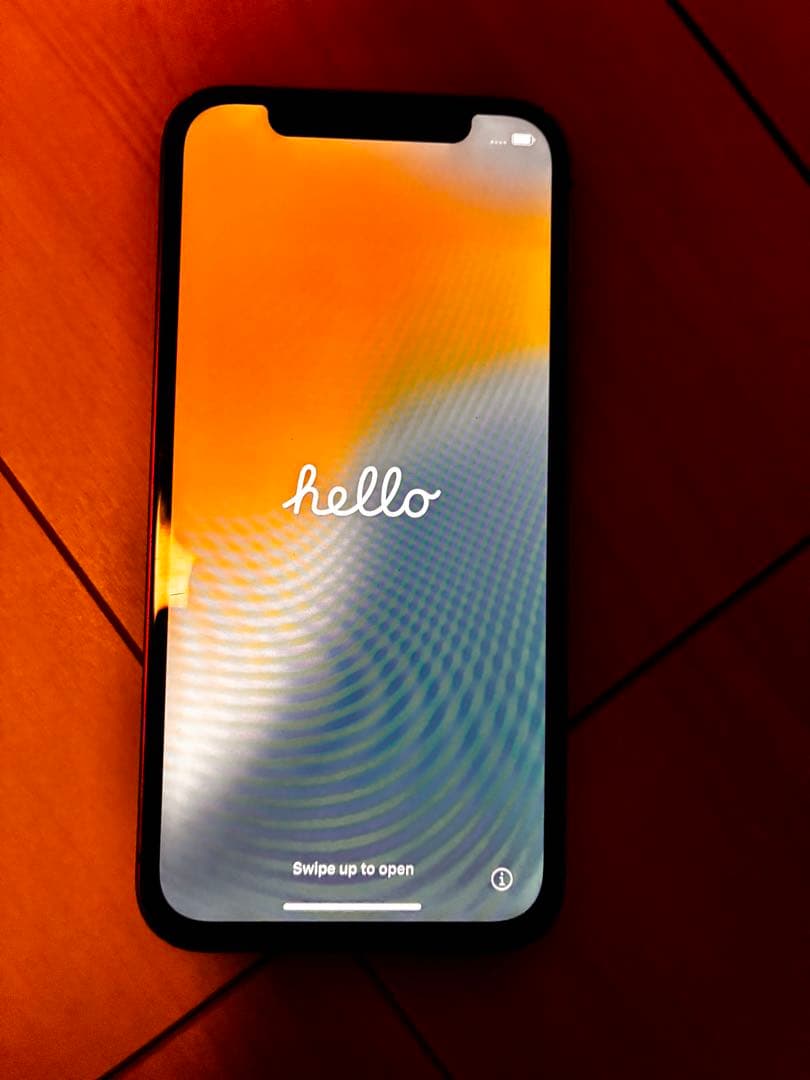 Apple iPhone 12 赤色 本体