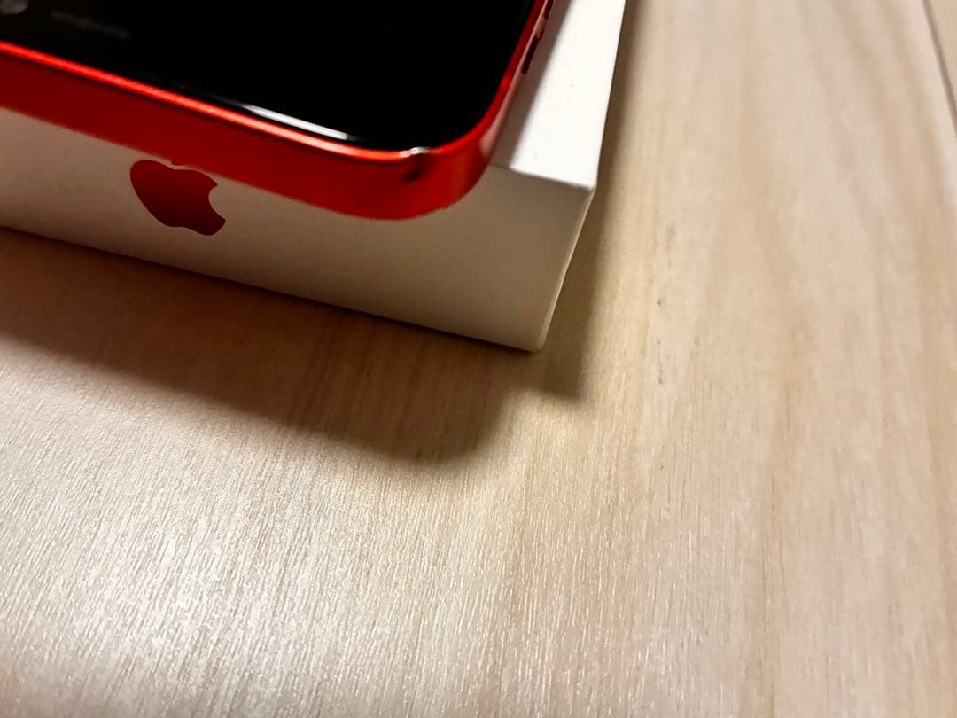 Apple iPhone 12 赤色 本体