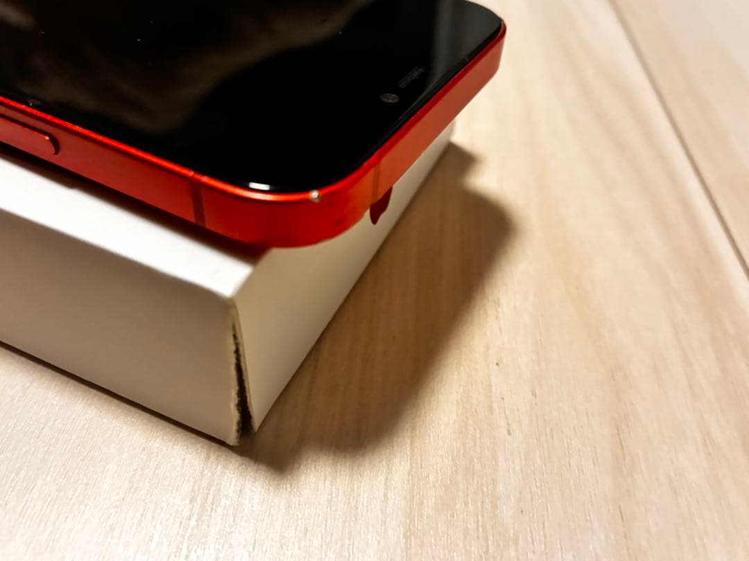 Apple iPhone 12 赤色 本体