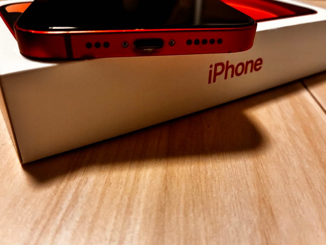 Apple iPhone 12 赤色 本体