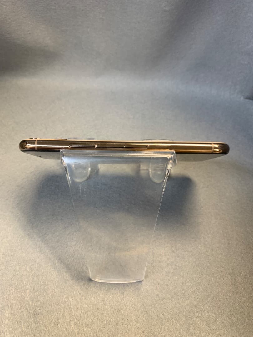 美品　国内版　SIMフリー　iPhone11 Pro 256GB ゴールド色