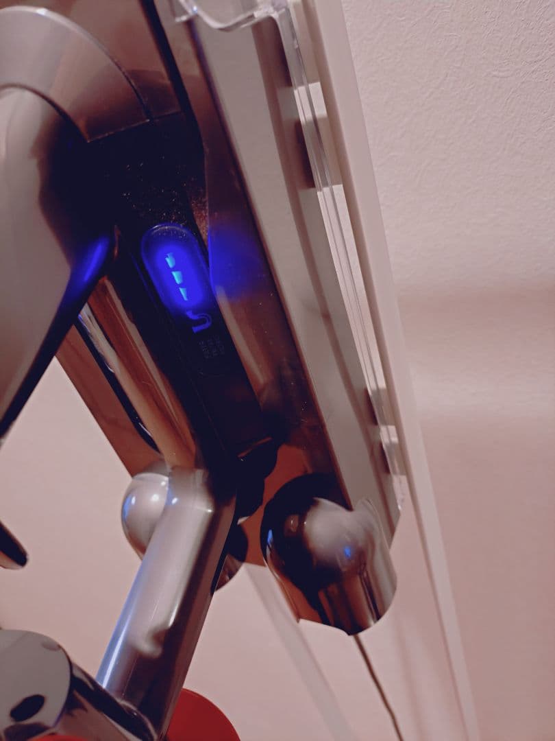 Dyson cyclone v10 fluffy+ SV12　掃除機ツール9種