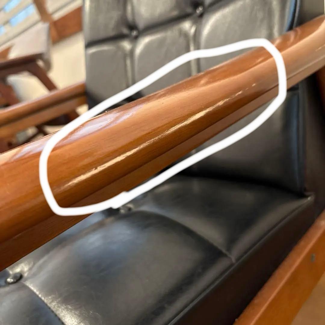 カリモク60 1人掛けソファ 黒①