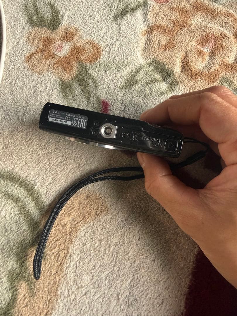 Canon IXY 120コンパクトデジタルカメラ