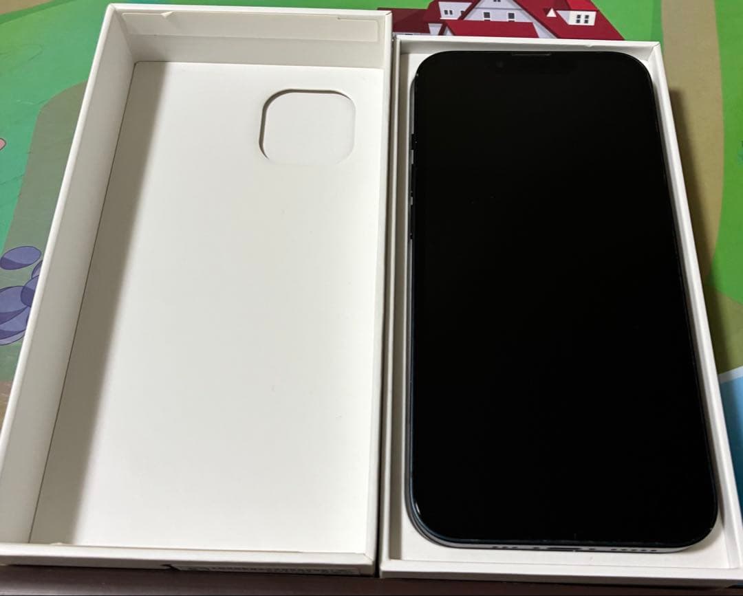 iPhone13 本体 ミッドナイト
