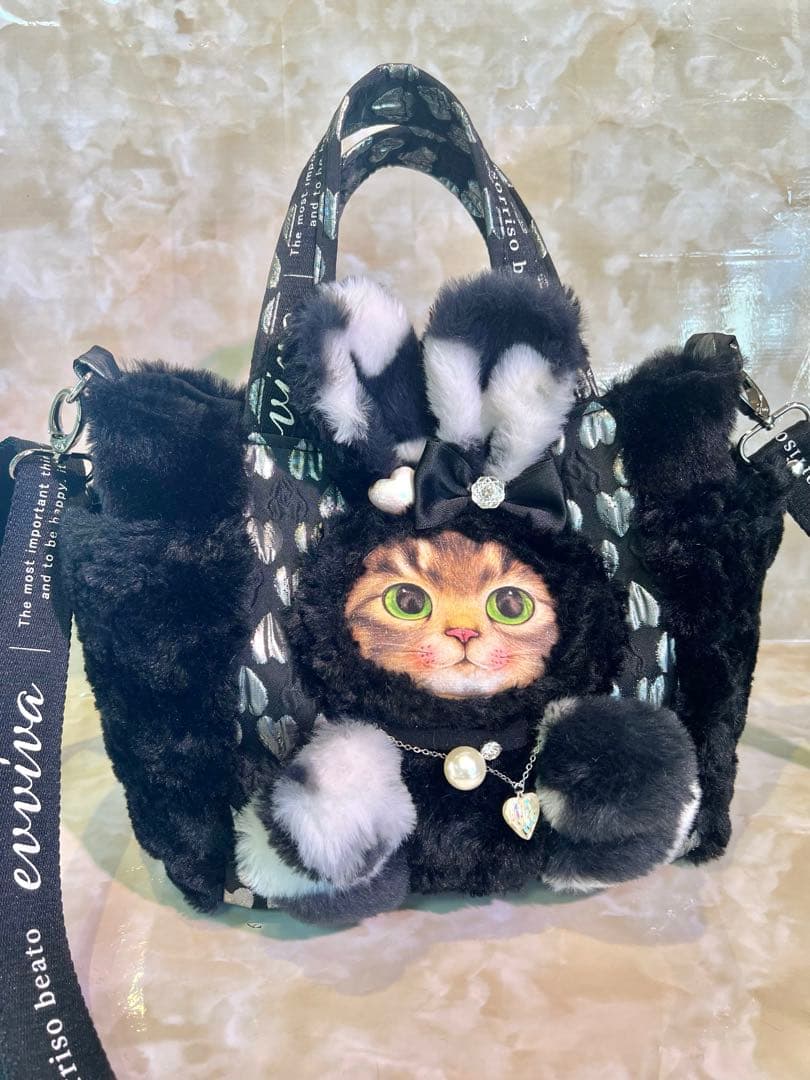 あ*き様 コヤンイサムチョン　ショルダー付き　サイドポケットバッグ　ブラックファ