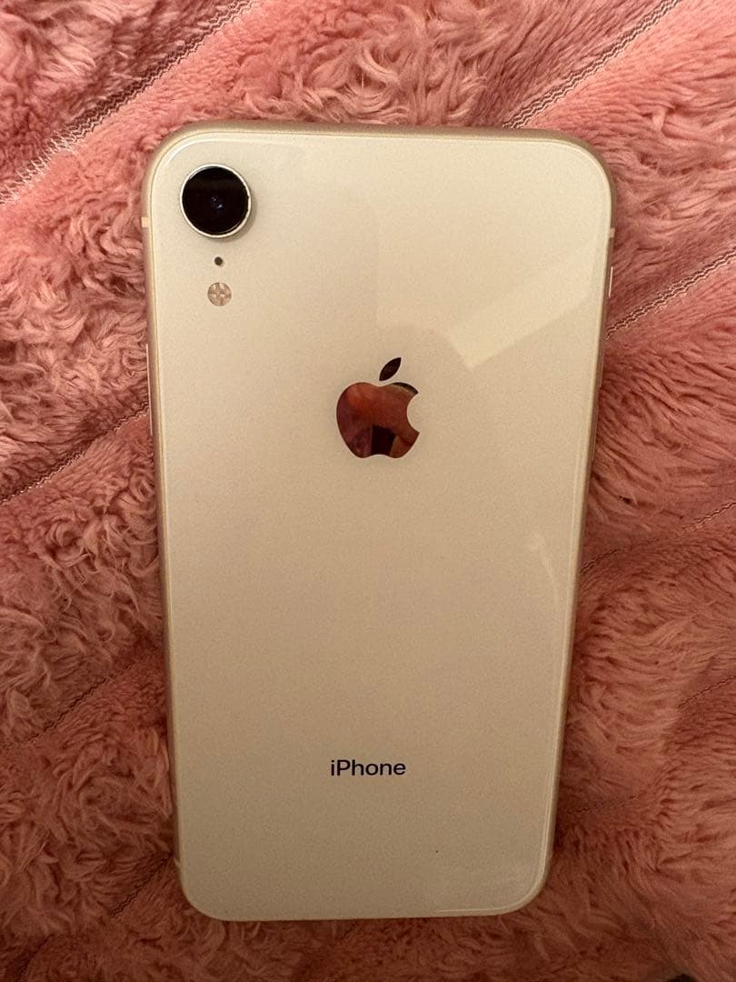 Apple iPhone XR 256GB ホワイト 本体