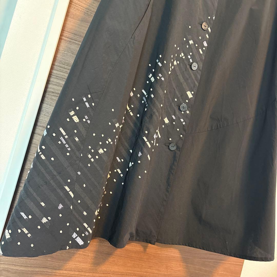 慈雨ブラックジレ