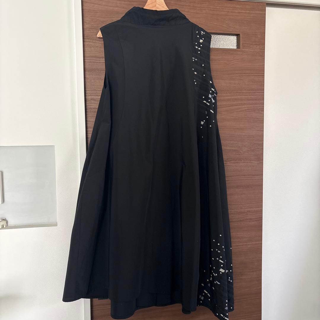 慈雨ブラックジレ