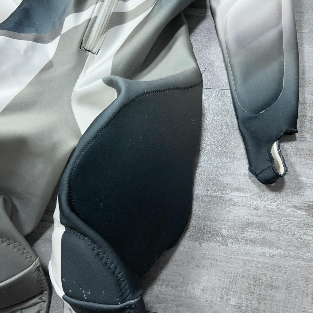 20-21モデル デサント GS ワンピース　FIS対応 Sサイズ アルペン