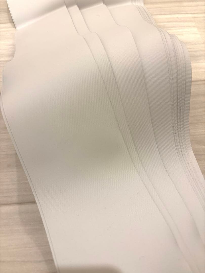 使用期間3ヶ月　賃貸取り付け可能　グレー バーチカルブラインド