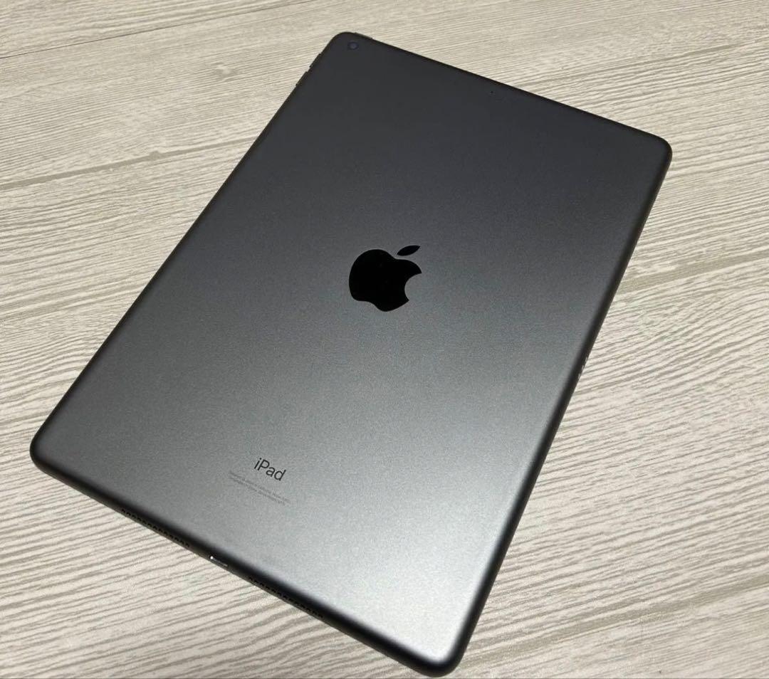 iPad 第9世代 64GB iPad本体WiFiモデル