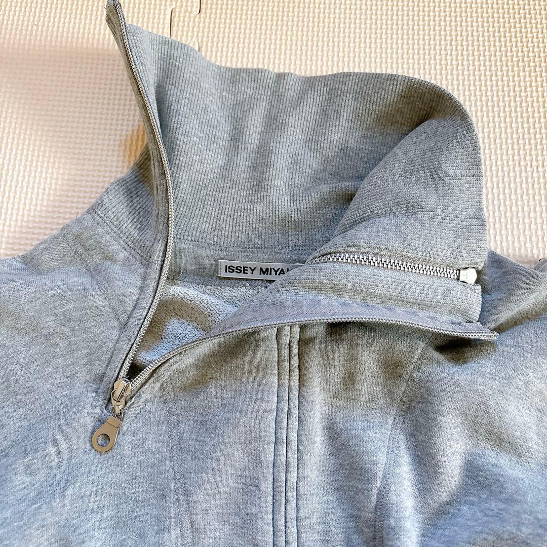 ISSEY MIYAKE ダブル ジップアップ パーカー