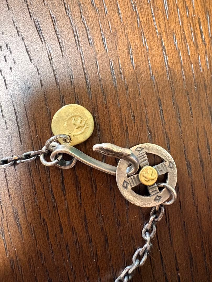 ゴローズ　フェザーターコイズネックレス